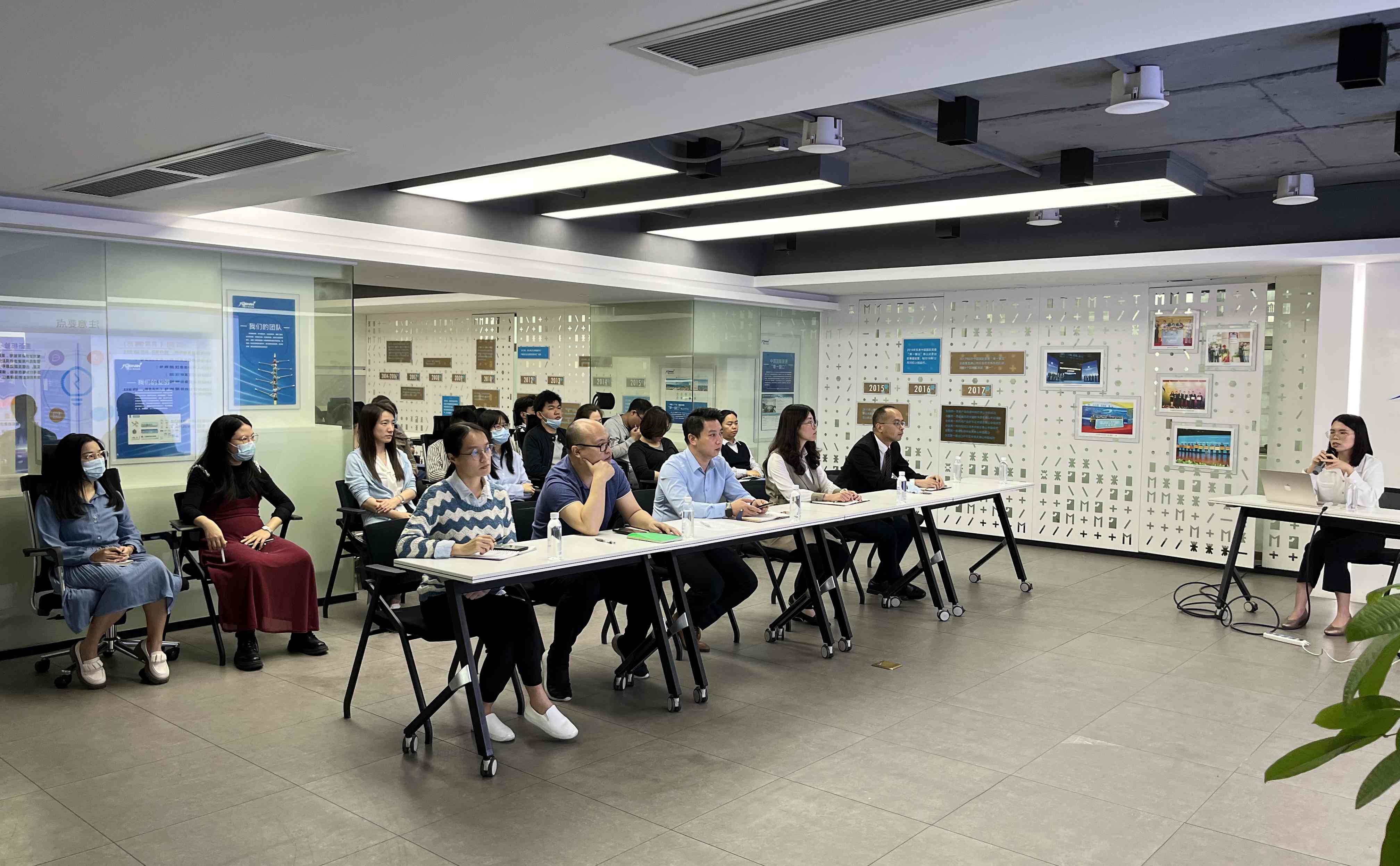 筑牢反詐防火墻 為外貿(mào)企業(yè)交易安全護(hù)航